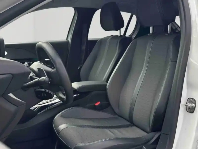 Peugeot 208 1.2 puretech 100ch s&amp;s allure eat8 — photo 27