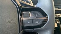 Peugeot 2008 1.2 PureTech 130ch S&S Allure Pack EAT8 — photo 25
