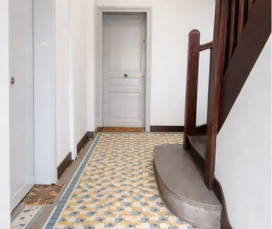 Chatou centre - 4 pièces 80 m² - 2/3 chambres - 2e étage