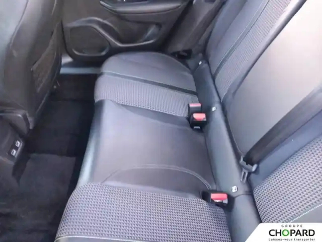 Peugeot 2008 puretech 130 s&amp;s bvm6 — photo 19