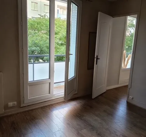 Colocation libre fin août2026 pour 2 personnes (ou 2 couples)
