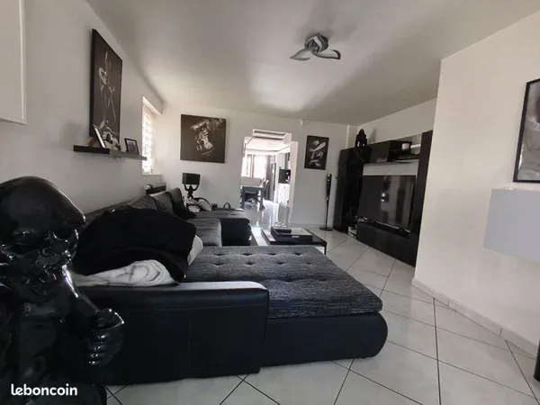 Maison de ville 6 pièces 130 m²