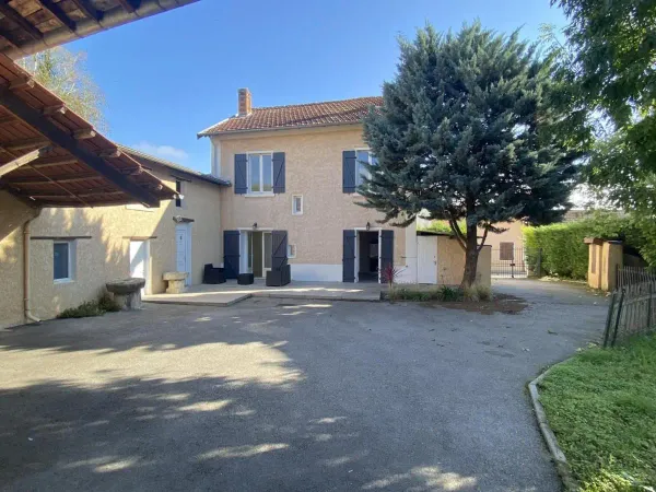 Appartement 6 pièces 125 m²