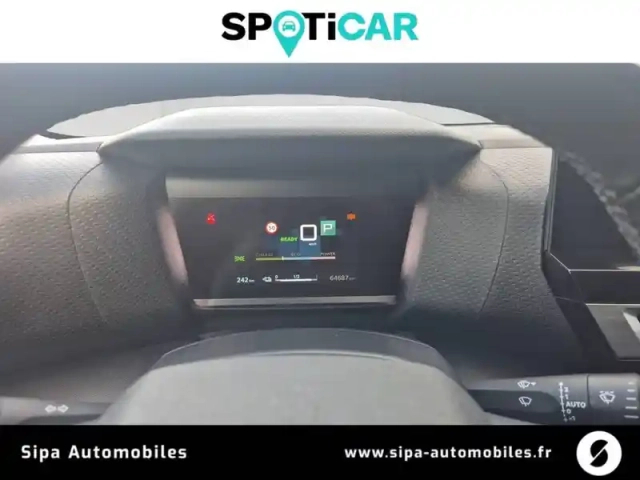 Citroën C4 e- 136 ch automatique — photo 17