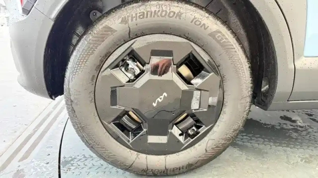 Kia Ev2 107,8 kw (145 ch) autonomie standard 42.2 kwh — photo 17