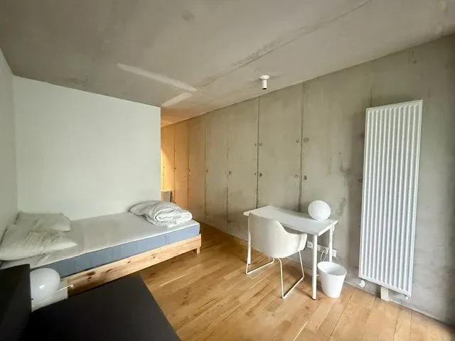 Photo 2