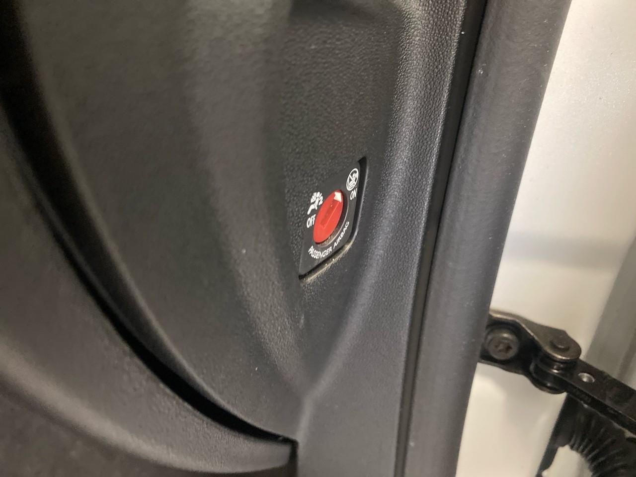 Citroën C3 puretech 83 s&s bvm5 shine — photo 26