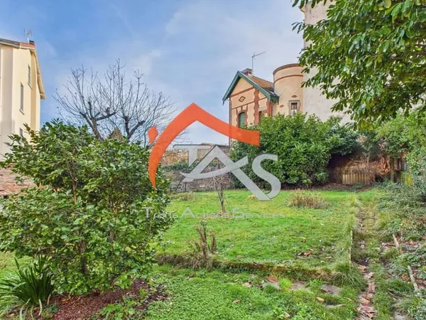 Maison 7 pièces 166 m²