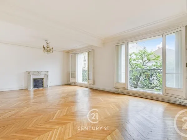 Appartement 4 pièces 80 m²