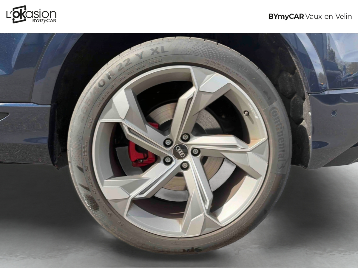 Audi Q8 60 TFSI e 490 Tiptronic 8 quattro — photo 14