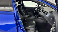 Toyota C-Hr 184h Collection 2WD E-CVT MC19 — photo 15