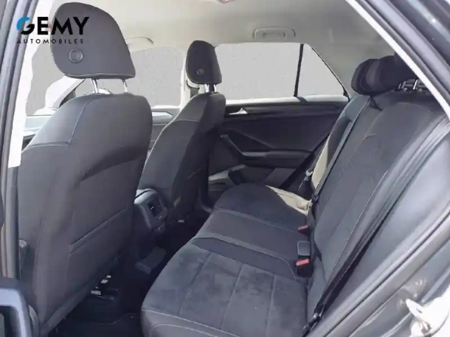 Volkswagen T-Roc 1.5 tsi evo 150 start/stop dsg7 — photo 10