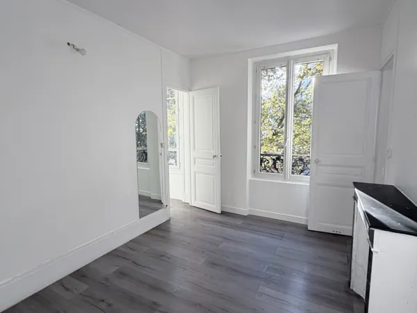 Vends T2/T3 Saint-Ouen