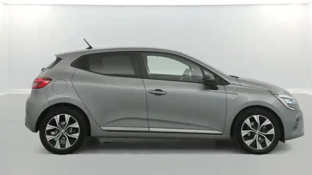 Renault Clio tce 90 evolution 5p — photo 6