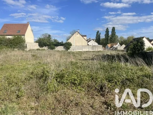 Terrain 654 m²