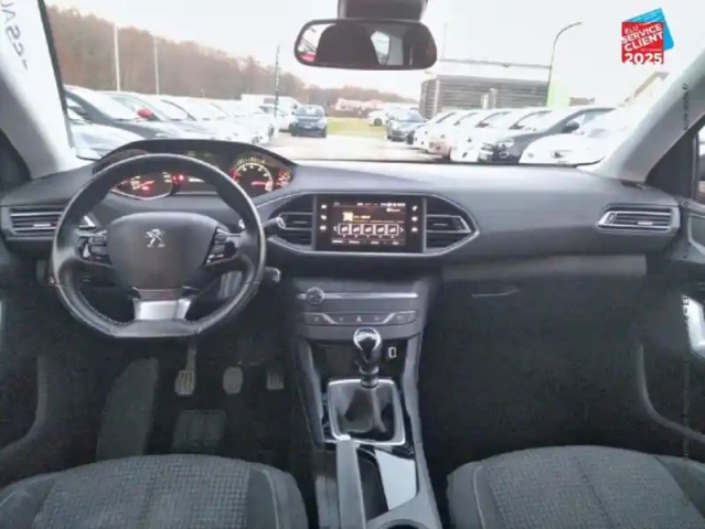 Peugeot 308 sw 1.2 puretech 110ch e6.3 s/s active business gps camera carplay — photo 8