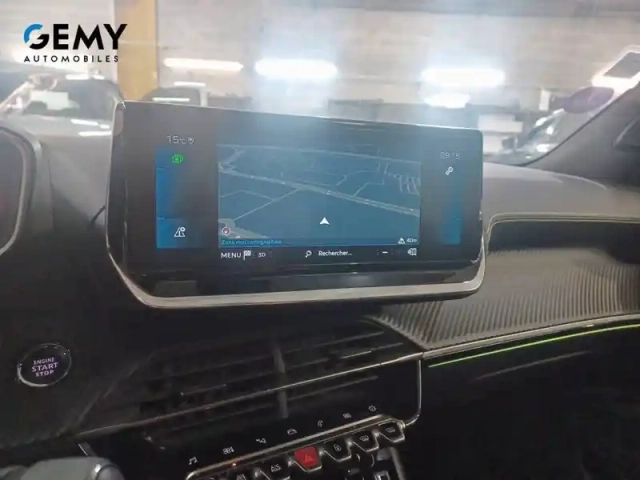 Peugeot 2008 puretech 130 s&amp;s eat8 — photo 18