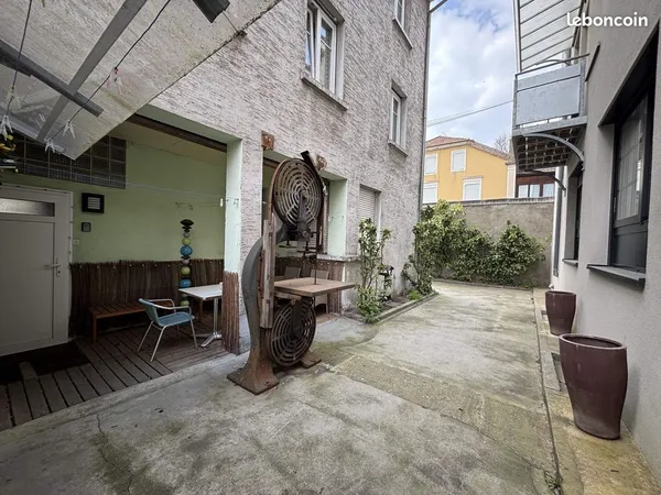 Immeuble de rapport 213 m²
