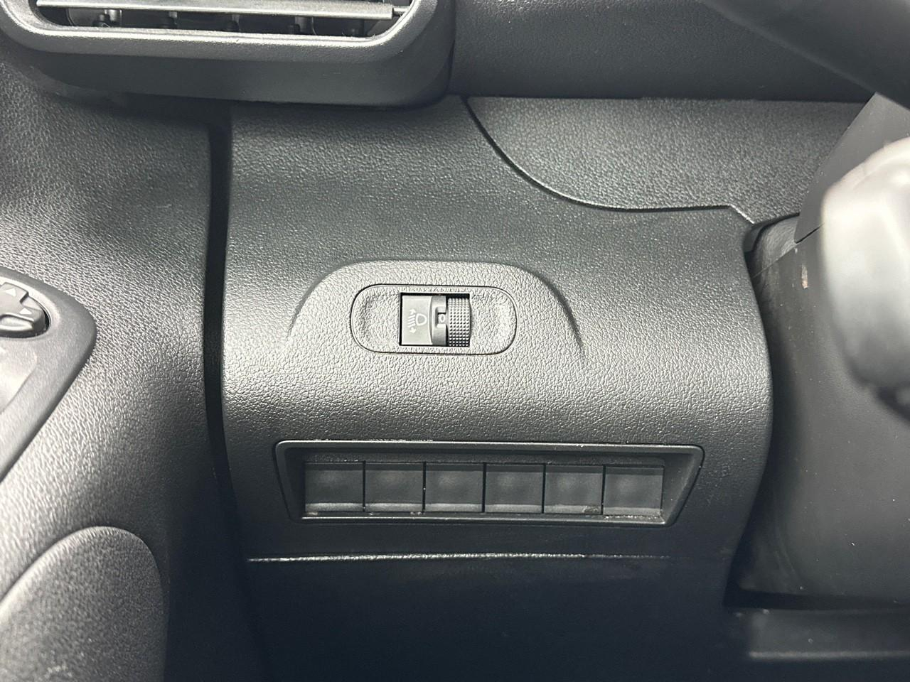 Peugeot Partner fourgon standard 650 kg bluehdi 100 s&s bvm5 aspha — photo 18