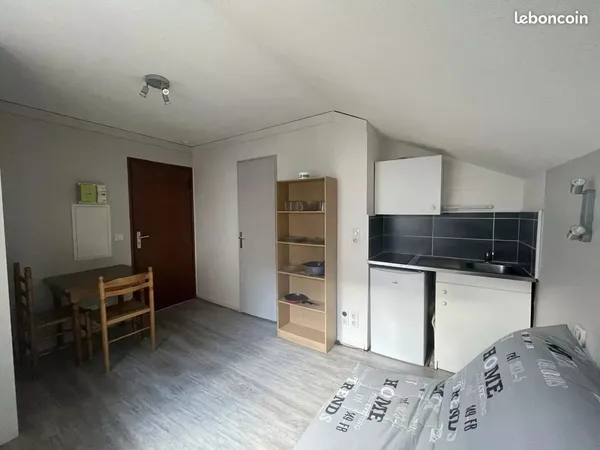 Appartement 1 pièce 14 m²