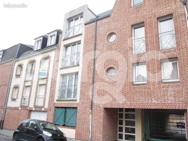 Studio 1 pièce 21 m²