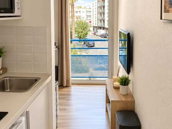 Studio 1 pièce 21 m²