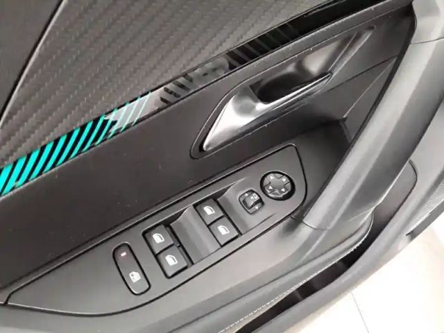 Peugeot 2008 bluehdi 130 s&amp;s eat8 — photo 133
