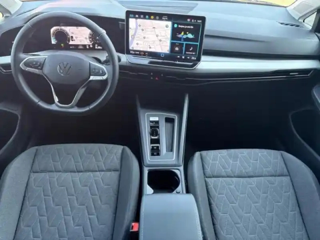 Volkswagen Golf 2.0 tdi 150ch vw edition dsg7 — photo 9