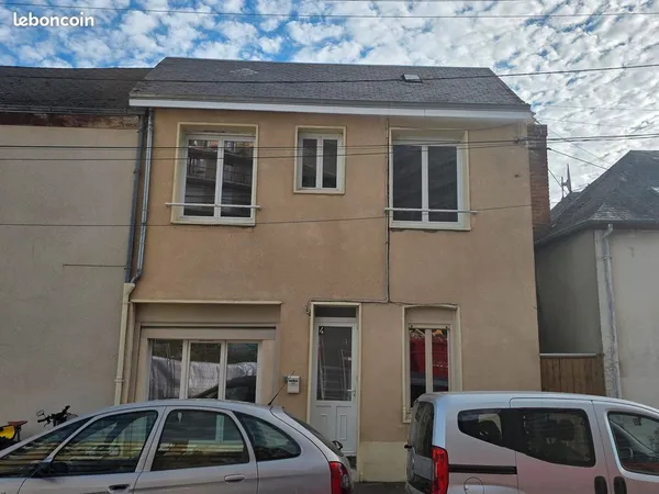 Mieux qu'un appartement Une maison rénovée quartier Chasse Royale
