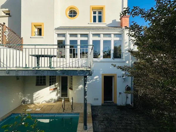 Maison 7 pièces 175 m²