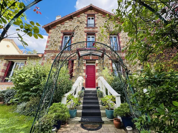 Maison 6 pièces 132 m²