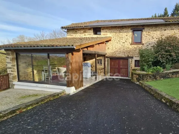 Maison 2 pièces 140 m²