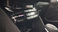 Peugeot 2008 1.2 PureTech 110ch Allure S&S EAT6 — photo 15