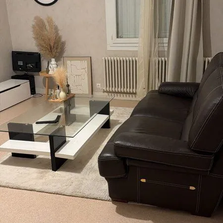 Bel appartement à St Cyr sur Loire