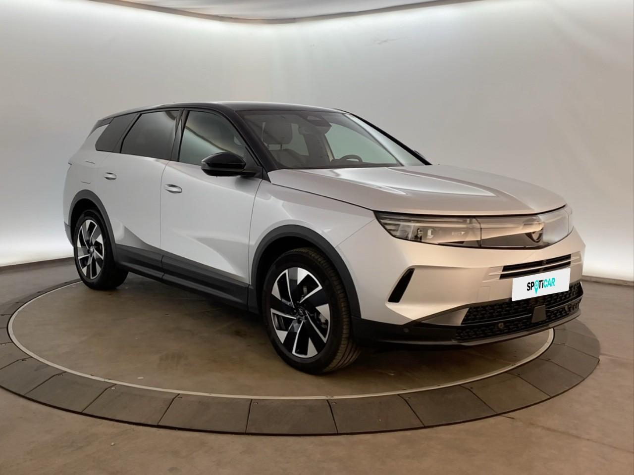 Opel Grandland 1.2 turbo hybrid 136 ch e-dct6 gs — photo 3