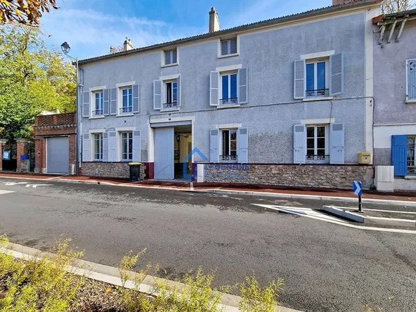 Immeuble de rapport 250 m²