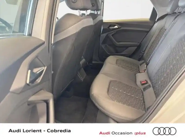 Audi A1 sportback 25 tfsi 95ch advanced — photo 8