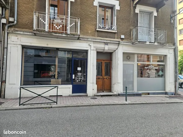 Local, murs, cabinet, commerce à louer