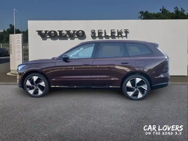 Volvo Ex90 twin awd 408 ch 1edt — photo 2