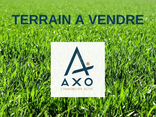 Terrain 600 m²