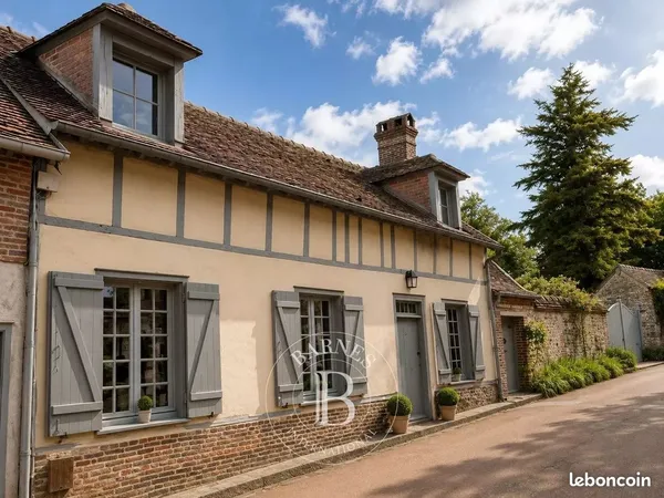 Maison 8 pièces 140 m²
