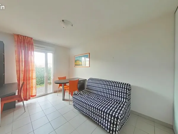 Studio 1 pièce 19 m²