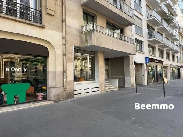 Parking 12 m²