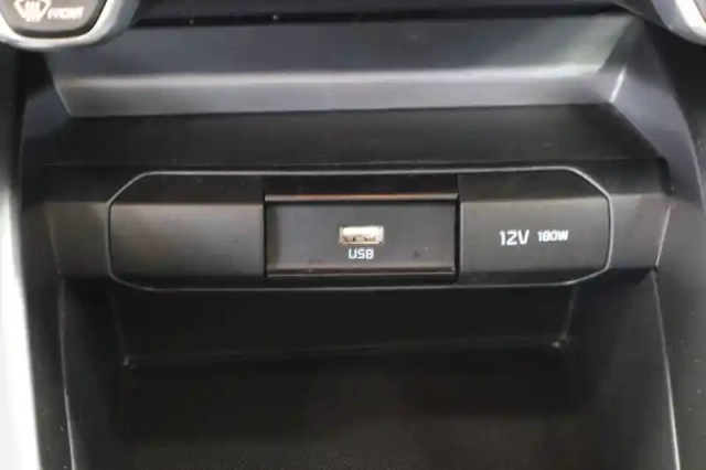 Kia Stonic 1.0 t-gdi 100 ch bvm6 — photo 66