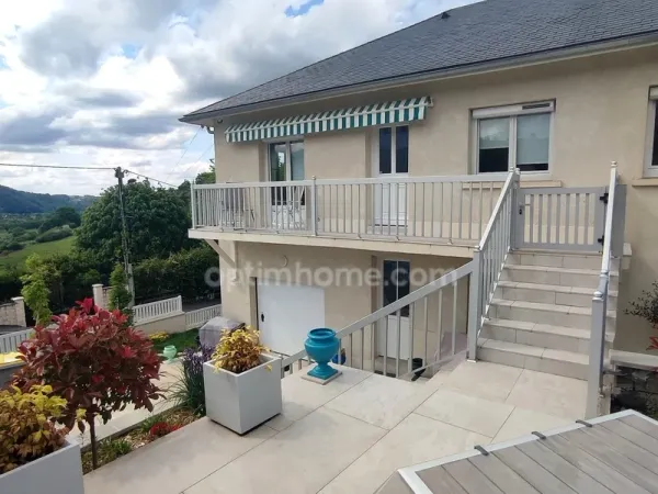 Maison 8 pièces 190 m²