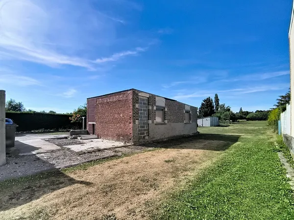 Terrain 1752 m²