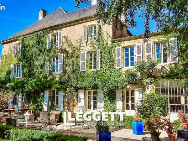 Commerce hôtel, restaurant 966 m²