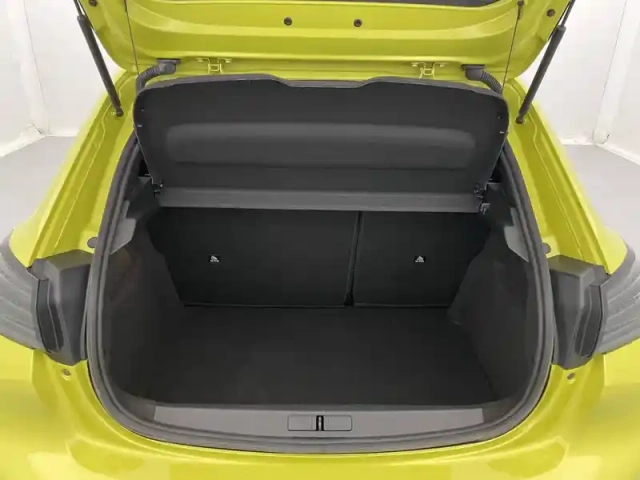 Peugeot 208 puretech 100 s&amp;s bvm6 — photo 13