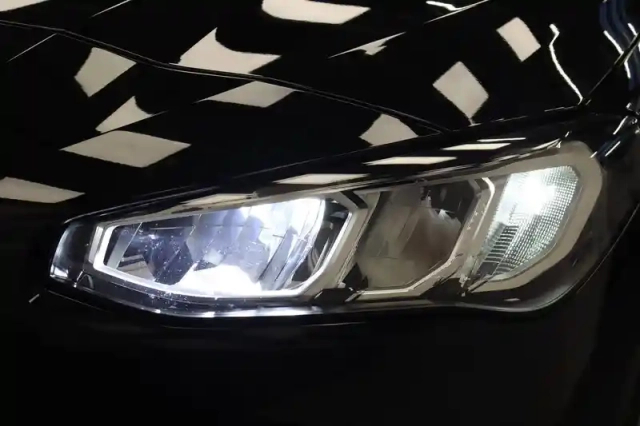 Bmw Serie 2 active tourer 218i 136 ch dkg7 — photo 37