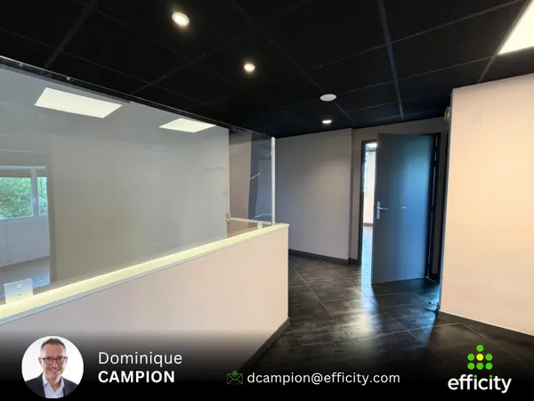 Bureau 10 pièces 178 m²